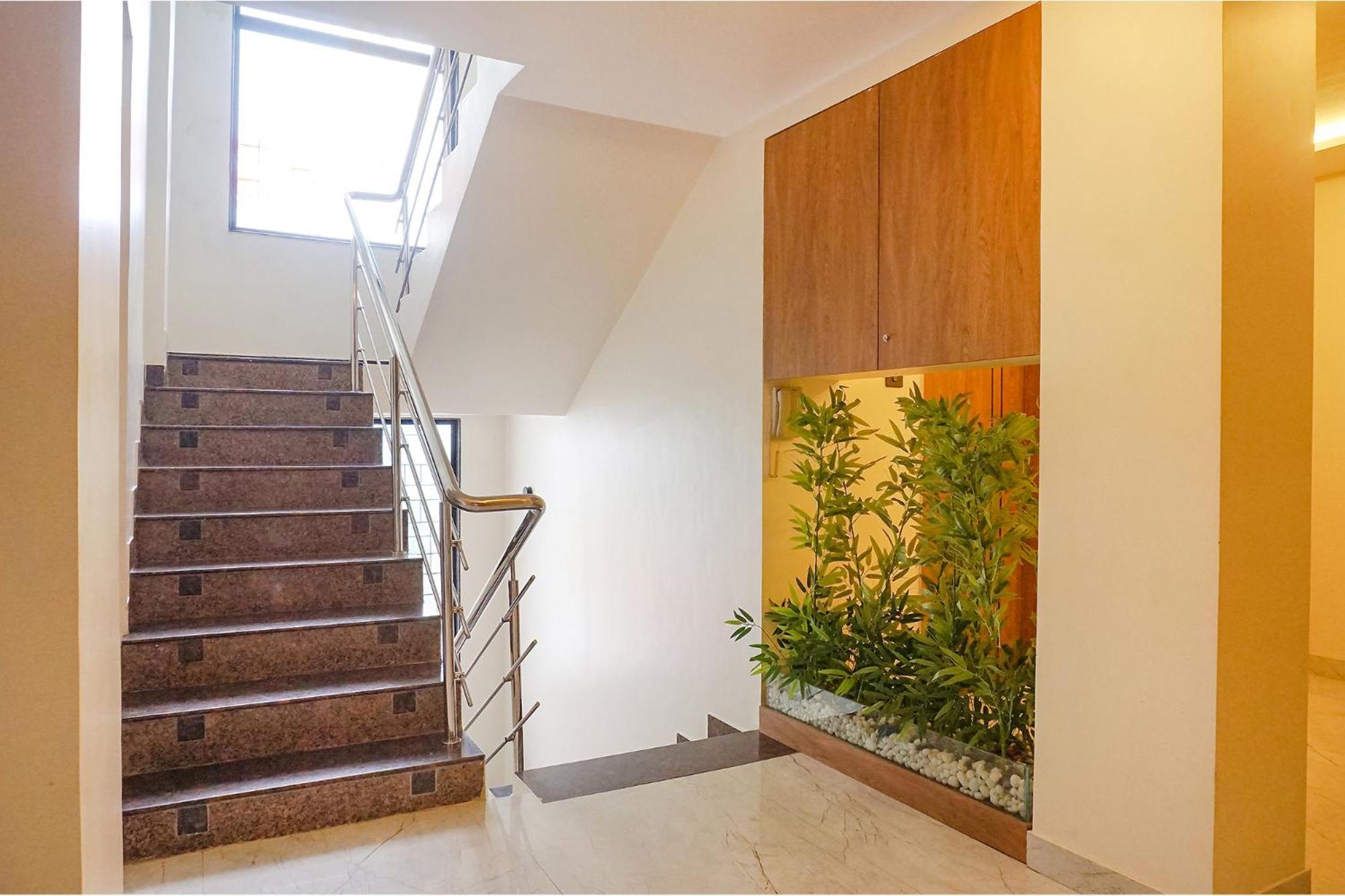 Fabhotel Prime Shourya Residency - Nr Maharshi Karve Museum بونة المظهر الخارجي الصورة